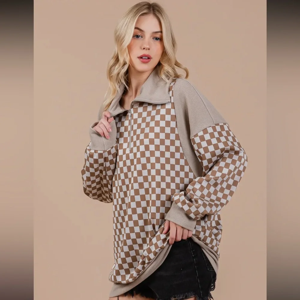 ShopEvelynne Checkered Brown and Cream Sweatshirt - Picture 3 of 4